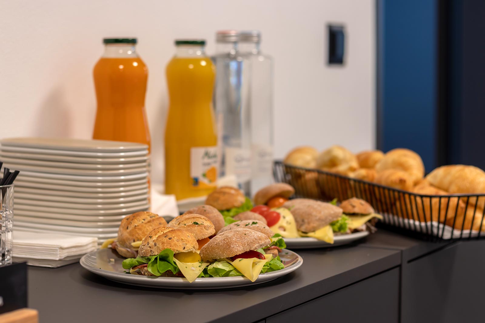 Seminar packages
